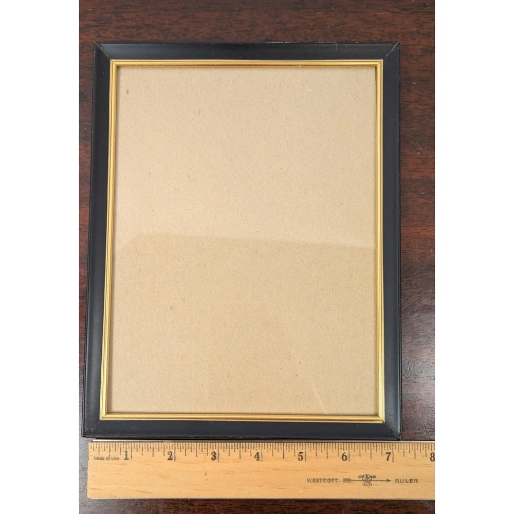 Vintage Picture Frames Black Gold & Brushed Gold Tone Metal 5x7 8x10 Lot of 2